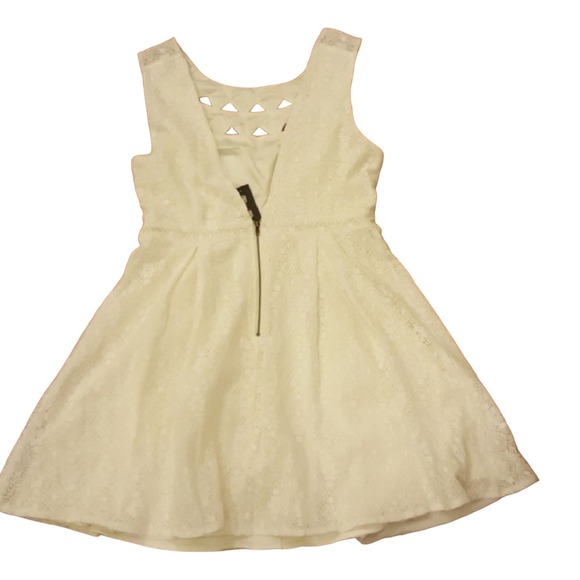 Miss Me Found Love lace dress size large - Picture 5 of 7